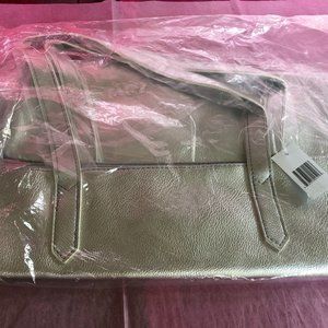 Bloomingdale's Bags - BLOOMINGDALE'S SHOULDER BAG! NWT Bloomingdale's Bags - BLOOMINGDALE'S SHOULDER BAG! NWT